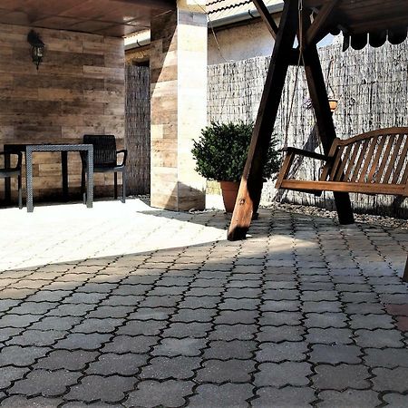 Apartmany Judita Kissová Veľký Meder Esterno foto