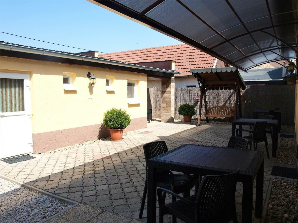 Apartmany Judita Kissová Veľký Meder Esterno foto