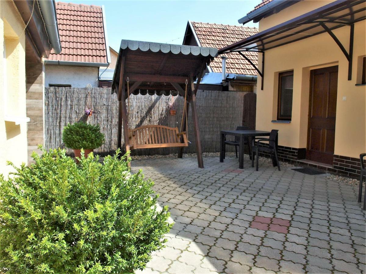 Apartmany Judita Kissová Veľký Meder Esterno foto